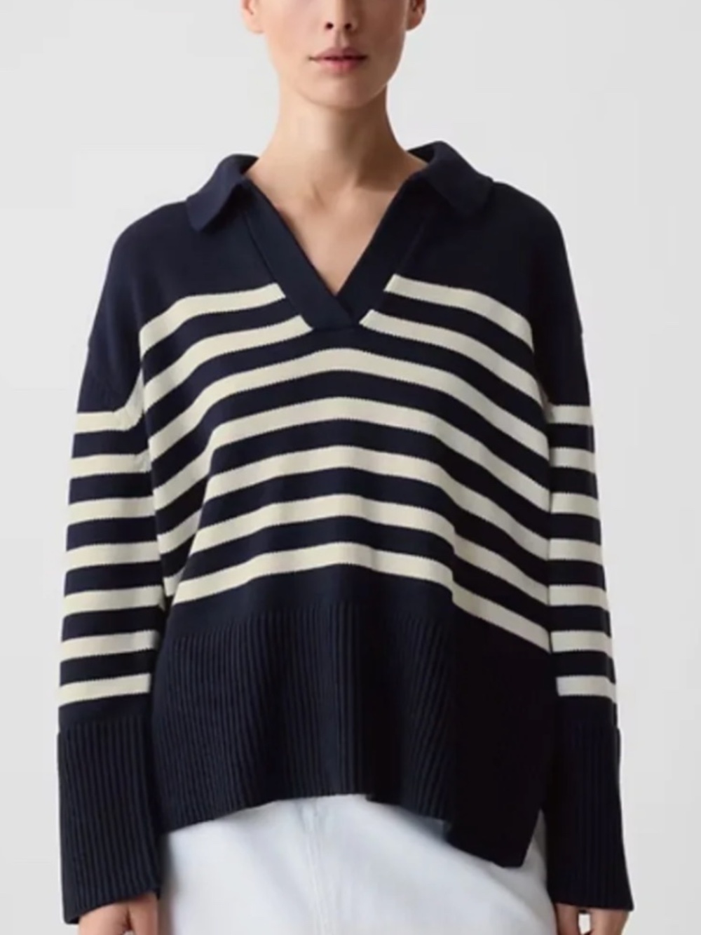 100% Cotton GAP 24/7 Navy Blue & White Split-Hem Polo Sweater *accepting offers - Picture 3 of 3